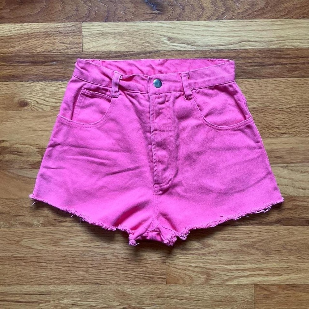 Vintage 90s Hot Pink High Rise Mom Shorts Size Small Preppy Festival Rave Barbie